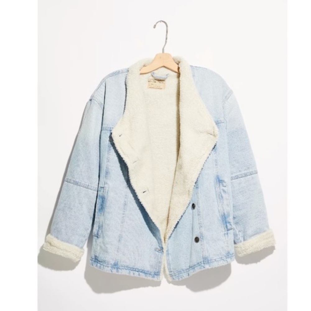 NWOT FREE PEOPLE TWISTED HEART COZY DENIM JACKET